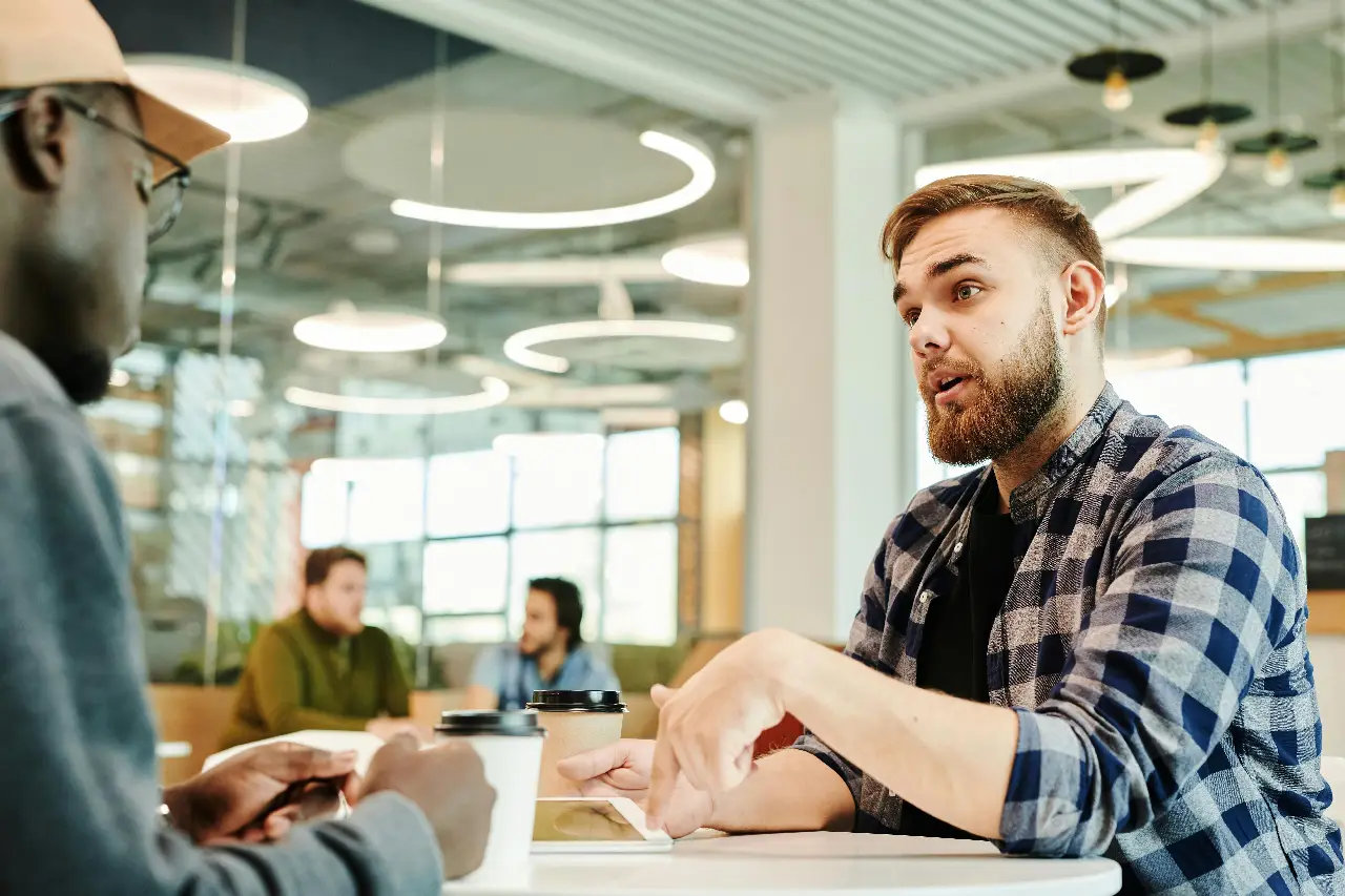 Comparte el acceso con tu asesor y otras personas de tu equipo
